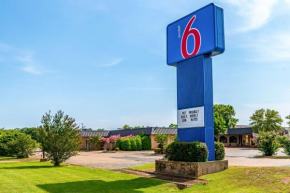 Motel 6-Natchitoches, LA